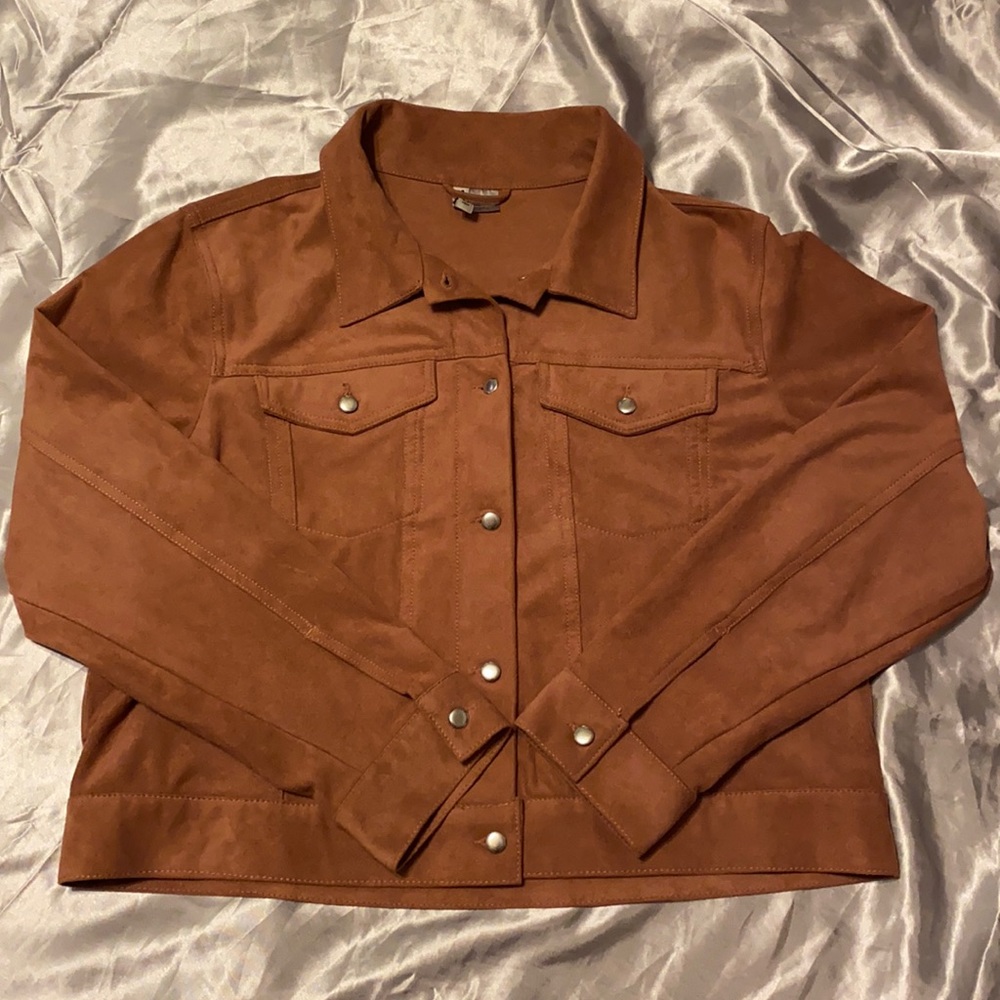 Brand: H&M Color: Pink  Size: L